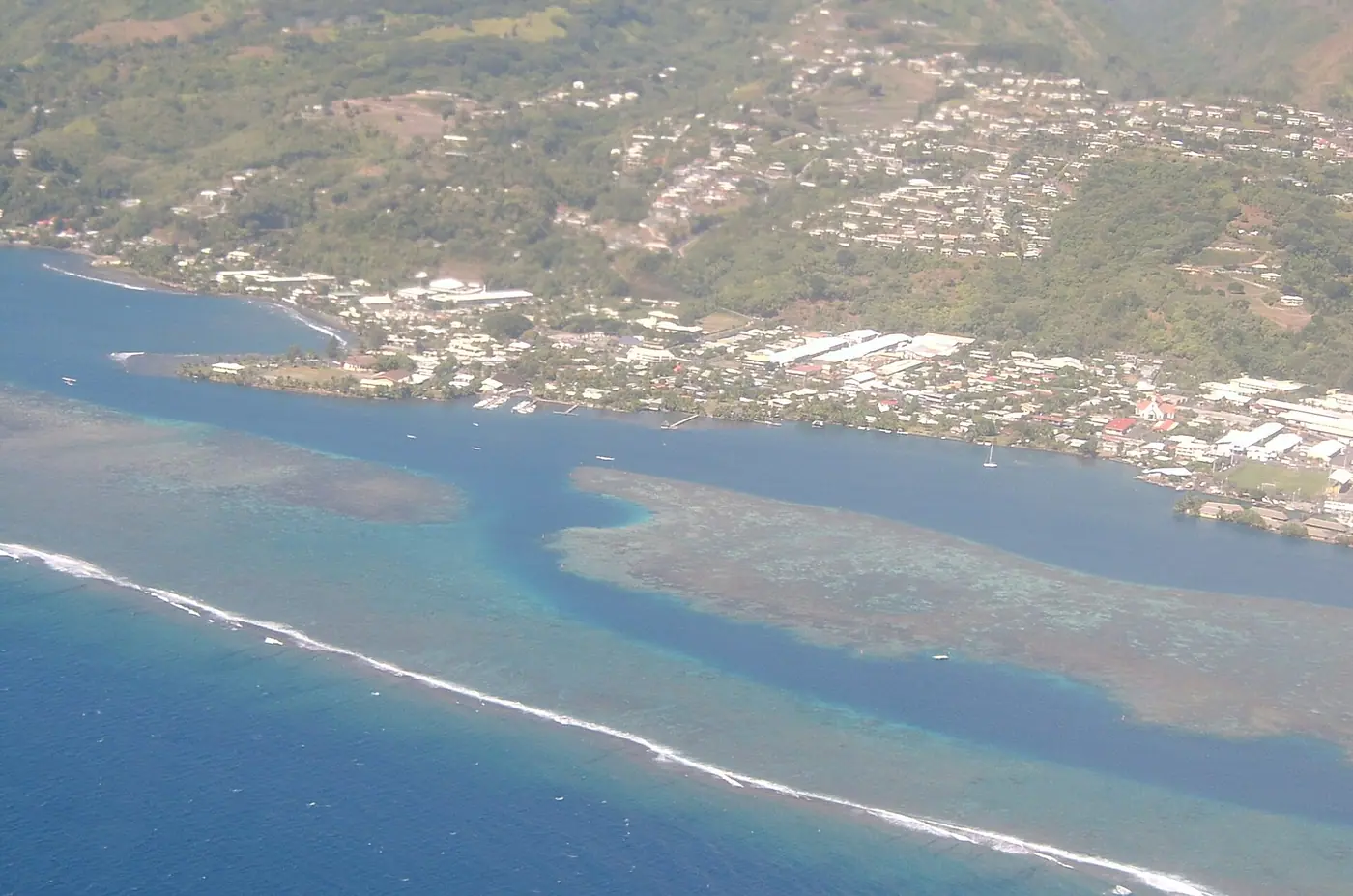 Vue de Papeete, Tahiti