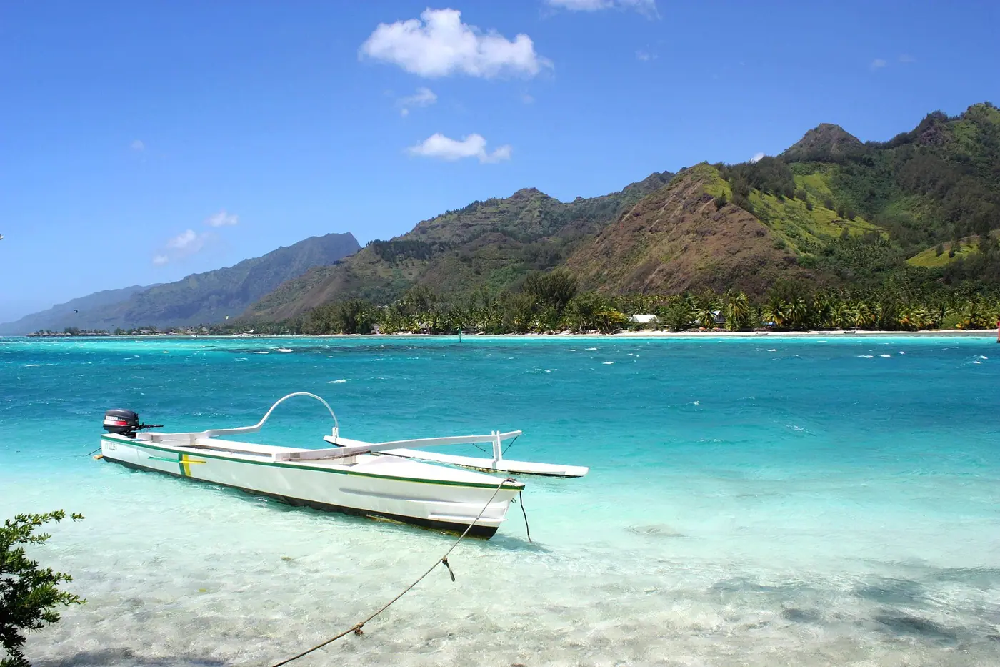 Bateau dans le lagon de Moorea
