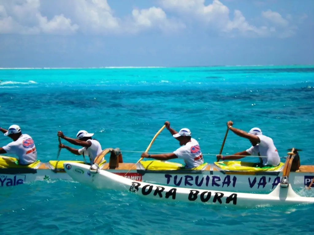 Va’a crew in French Polynesia
